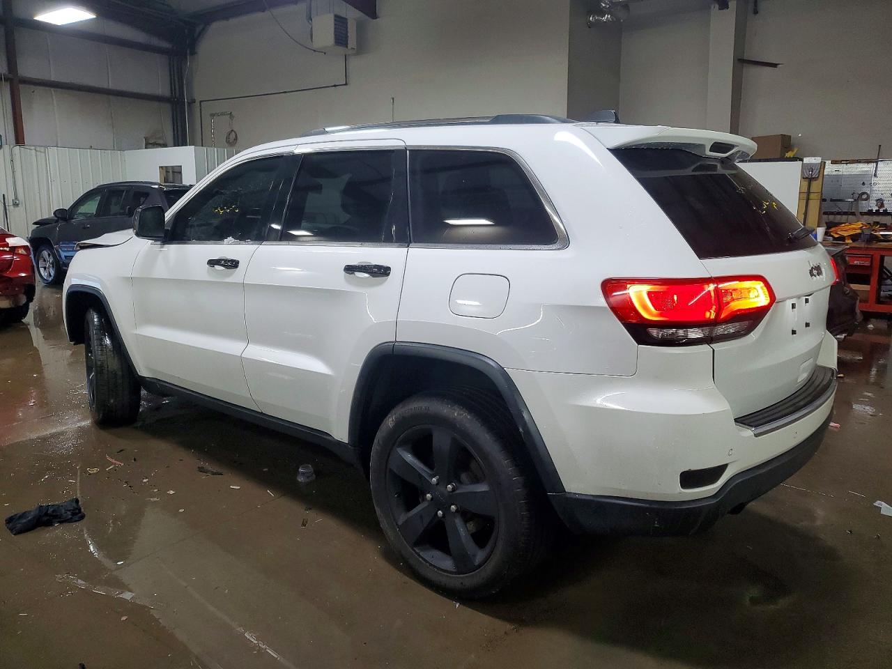 2014 JEEP GRAND CHEROKEE LIMITED photo 2