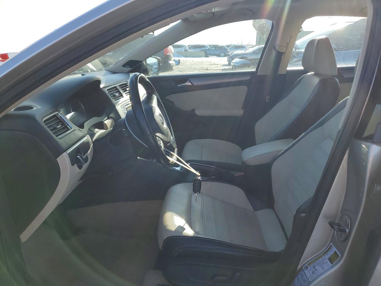2014 VOLKSWAGEN JETTA SEL photo 7