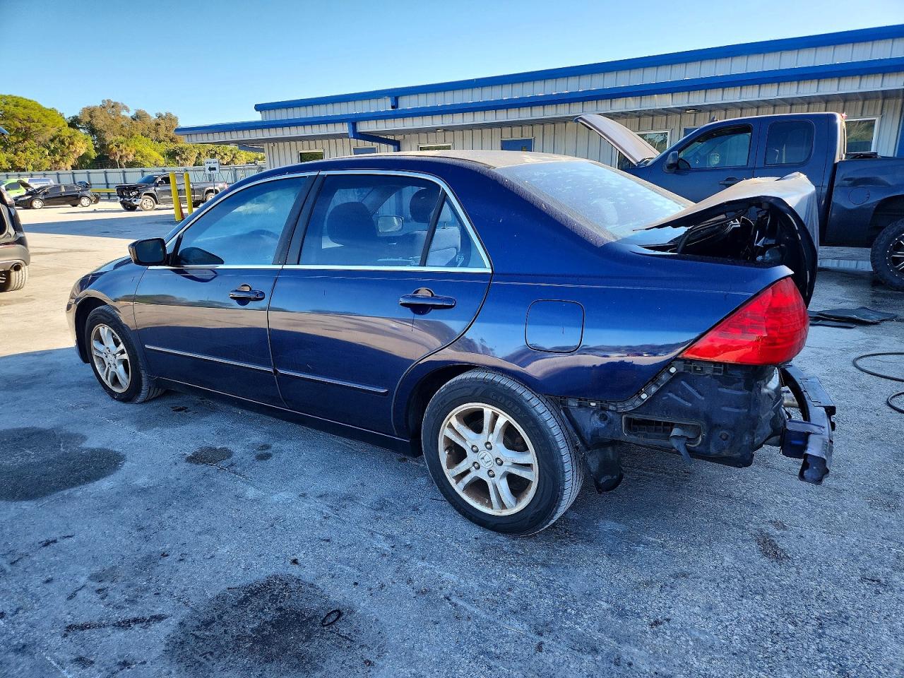 2007 HONDA ACCORD EX photo 2