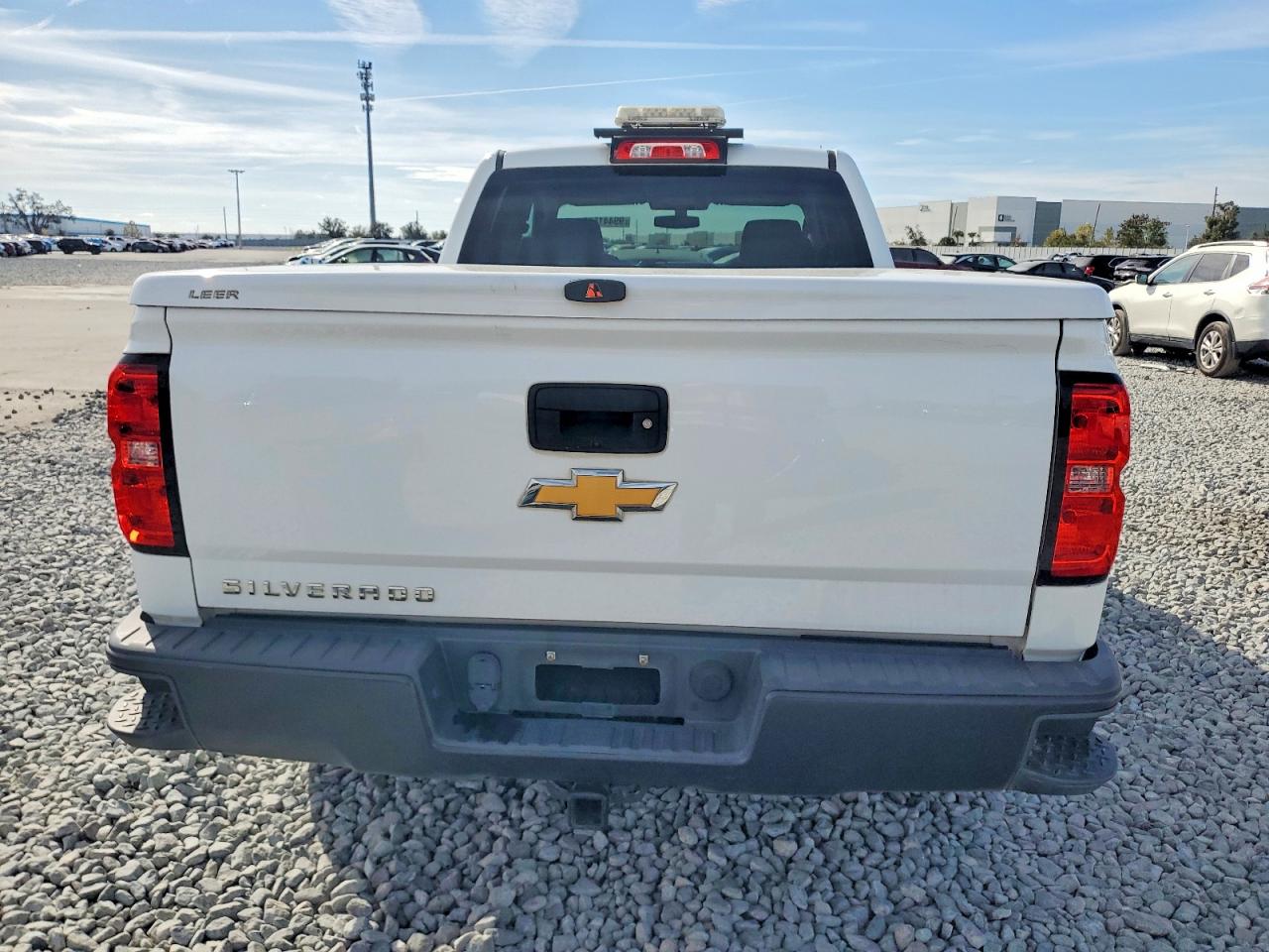 2017 CHEVROLET SILVERADO K1500 photo 6