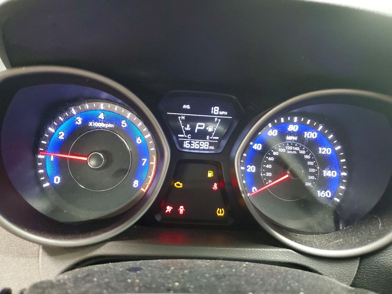 2015 HYUNDAI ELANTRA SE photo 9