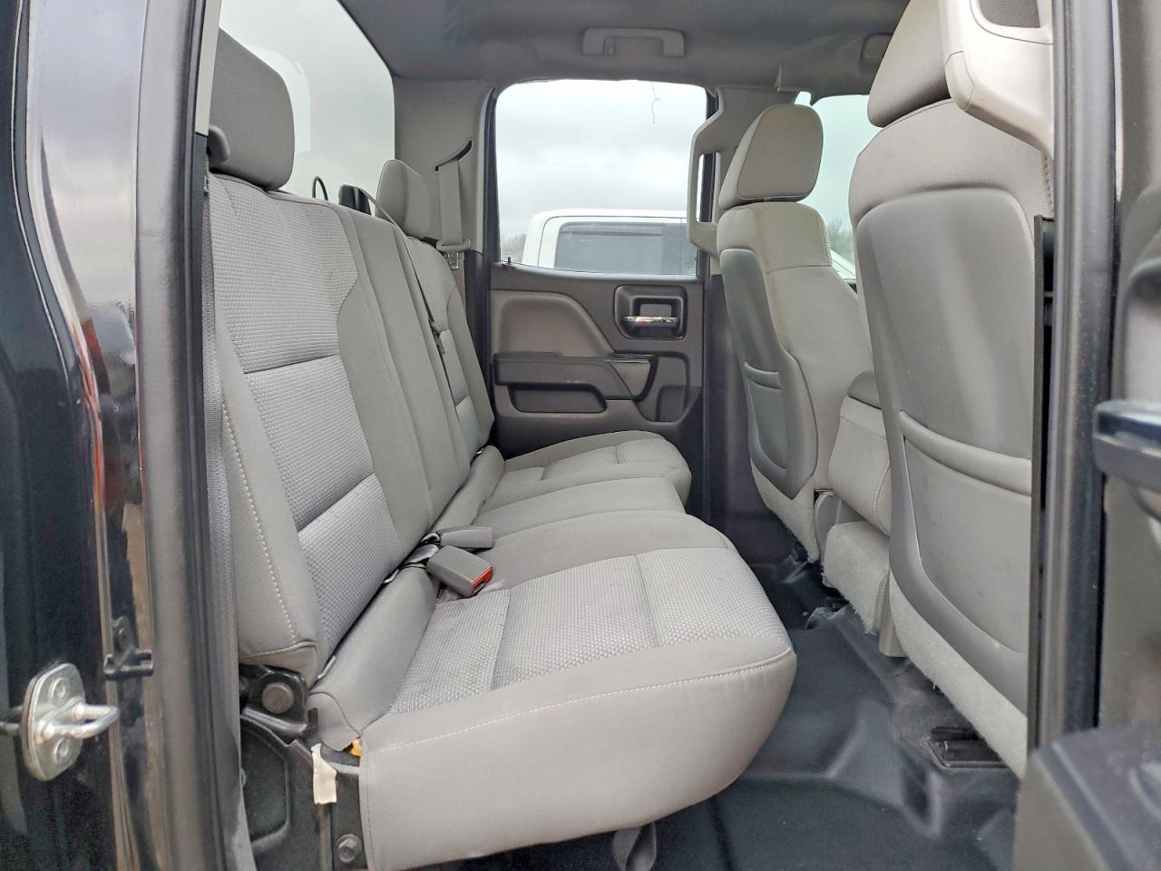 2015 CHEVROLET SILVERADO K1500 photo 10