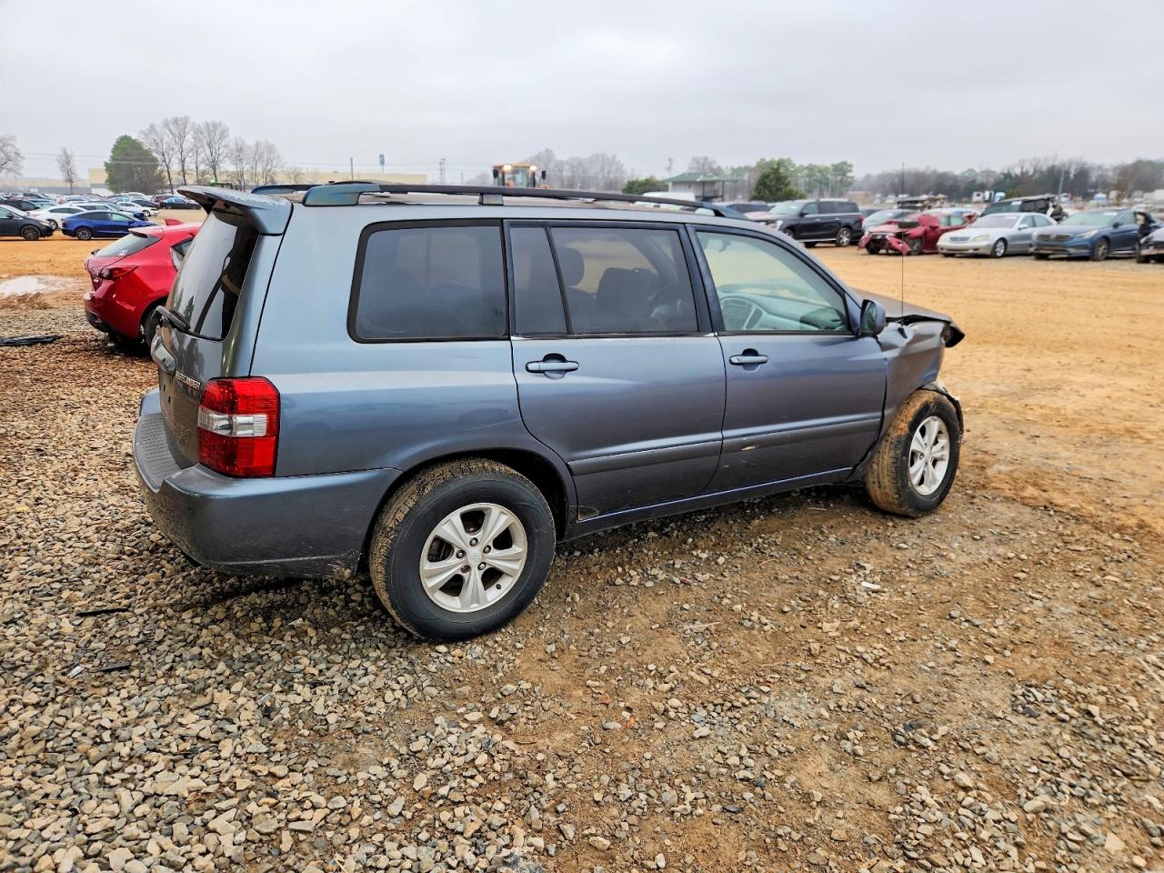 2005 TOYOTA HIGHLANDER photo 3
