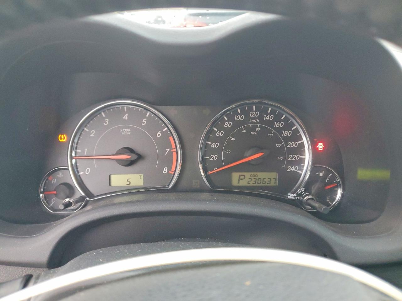 2011 TOYOTA COROLLA BASE photo 9