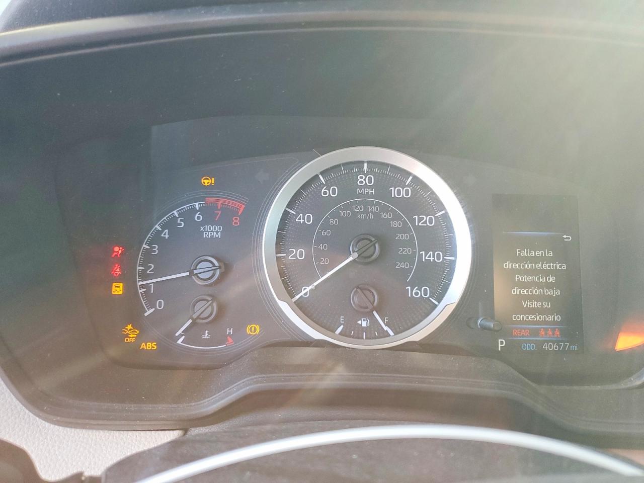 2022 TOYOTA COROLLA LE photo 17