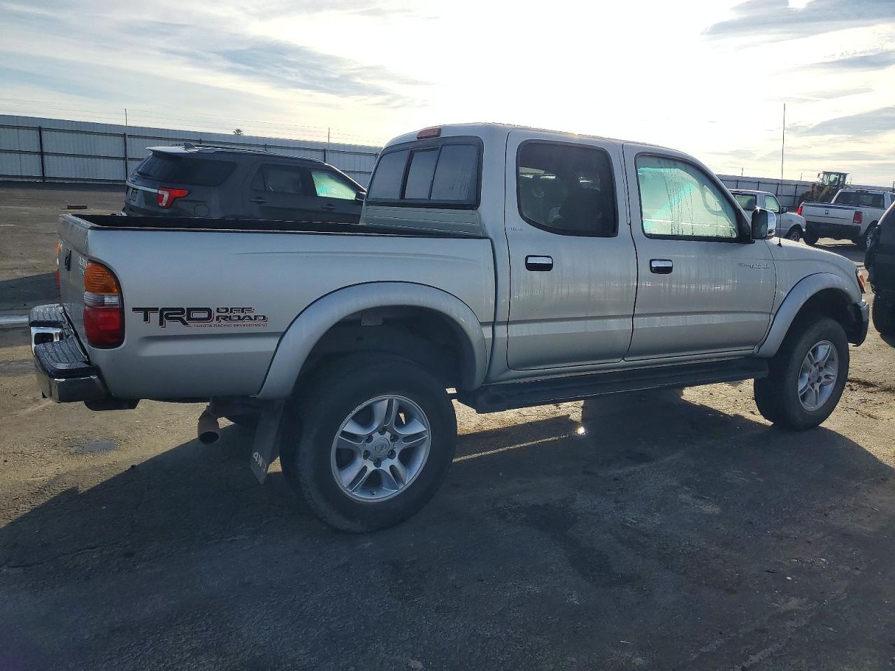 2003 TOYOTA TACOMA DOUBLE CAB photo 5