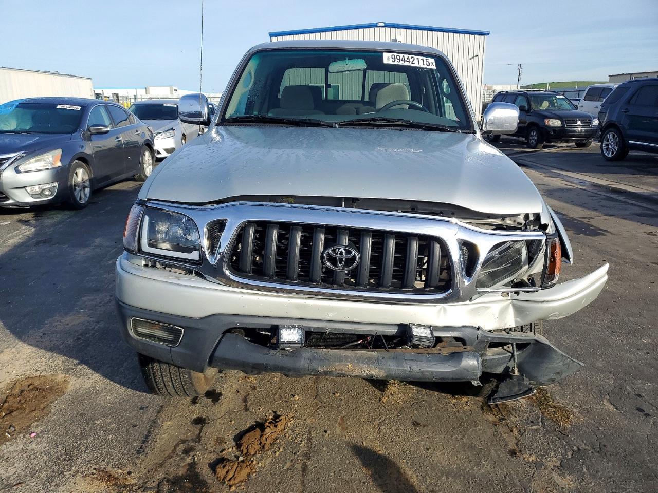 2003 TOYOTA TACOMA DOUBLE CAB photo 9