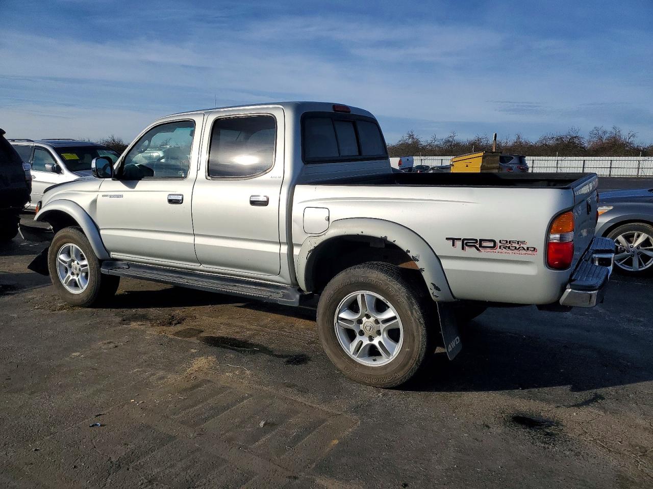 2003 TOYOTA TACOMA DOUBLE CAB photo 3