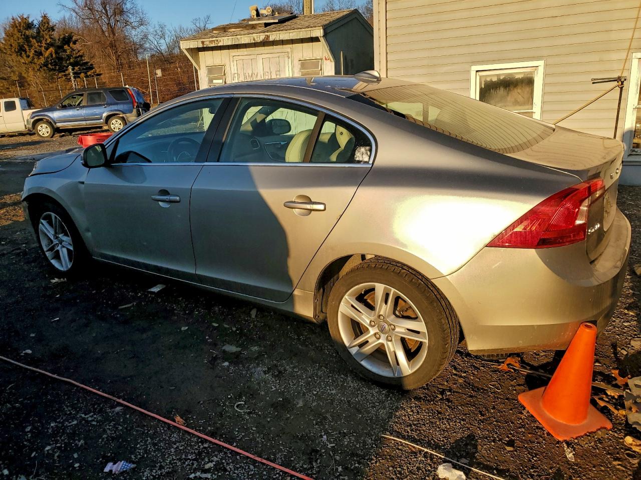 2014 VOLVO S60 T5 photo 2