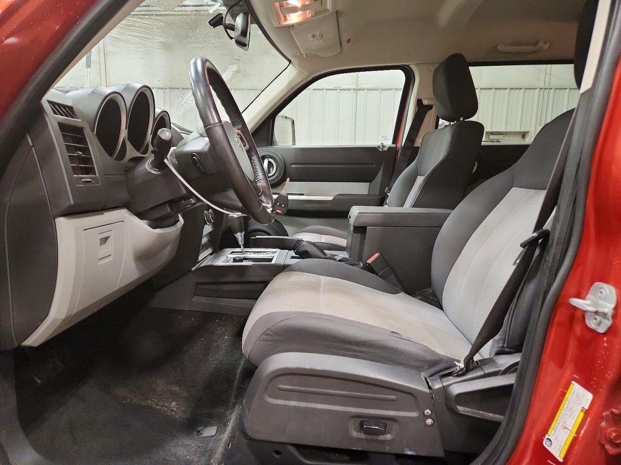 2008 DODGE NITRO SLT photo 7