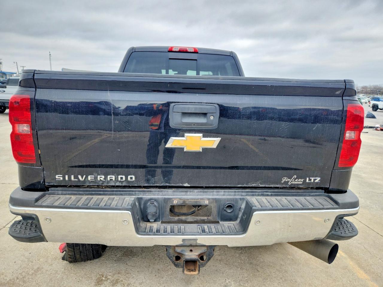 2015 CHEVROLET SILVERADO K2500 HEAVY DUTY LTZ photo 6