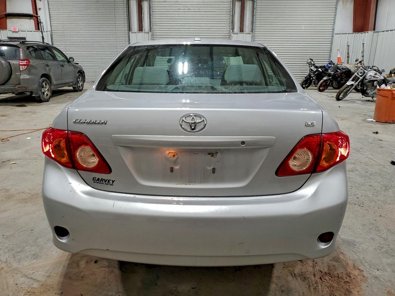 2010 TOYOTA COROLLA BASE photo 6