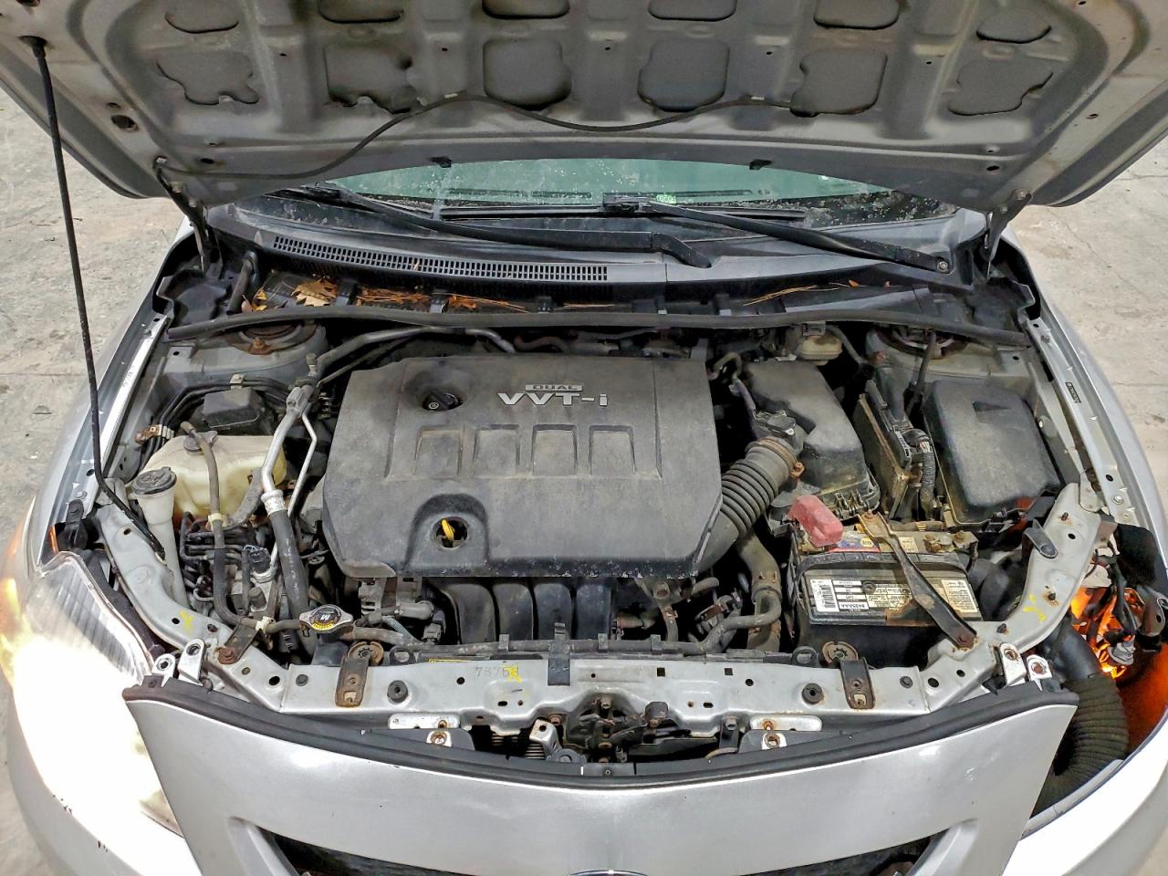 2010 TOYOTA COROLLA BASE photo 11