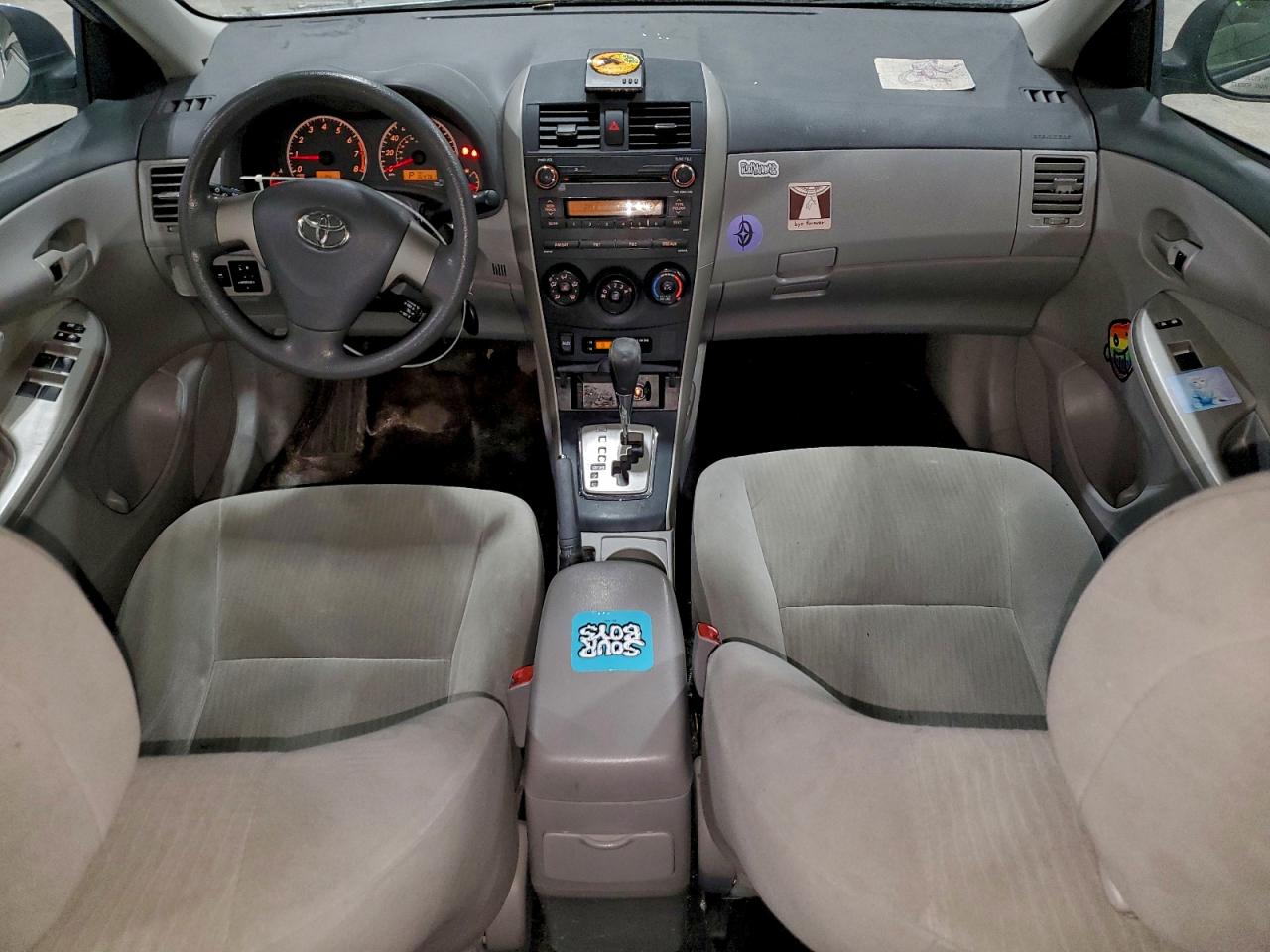 2010 TOYOTA COROLLA BASE photo 8