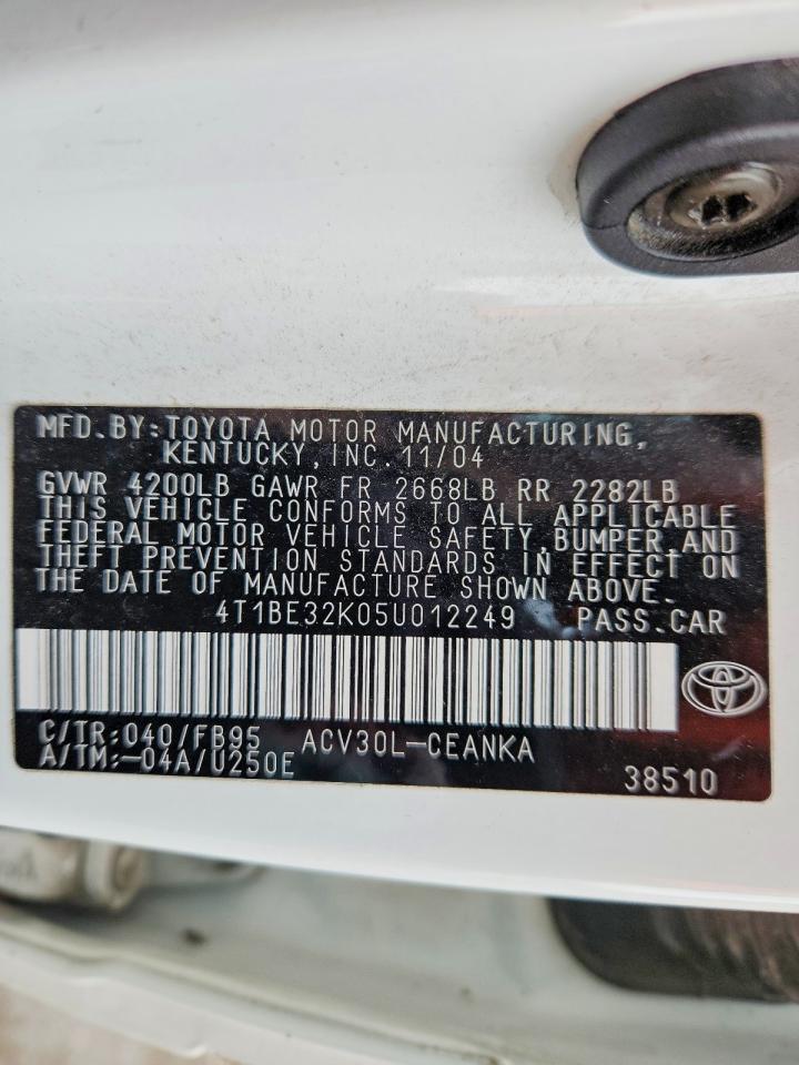 2005 TOYOTA CAMRY LE photo 13