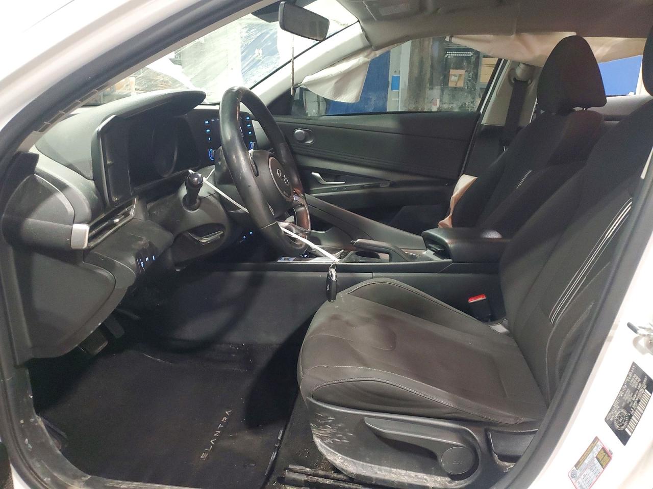 2021 HYUNDAI ELANTRA SEL photo 7
