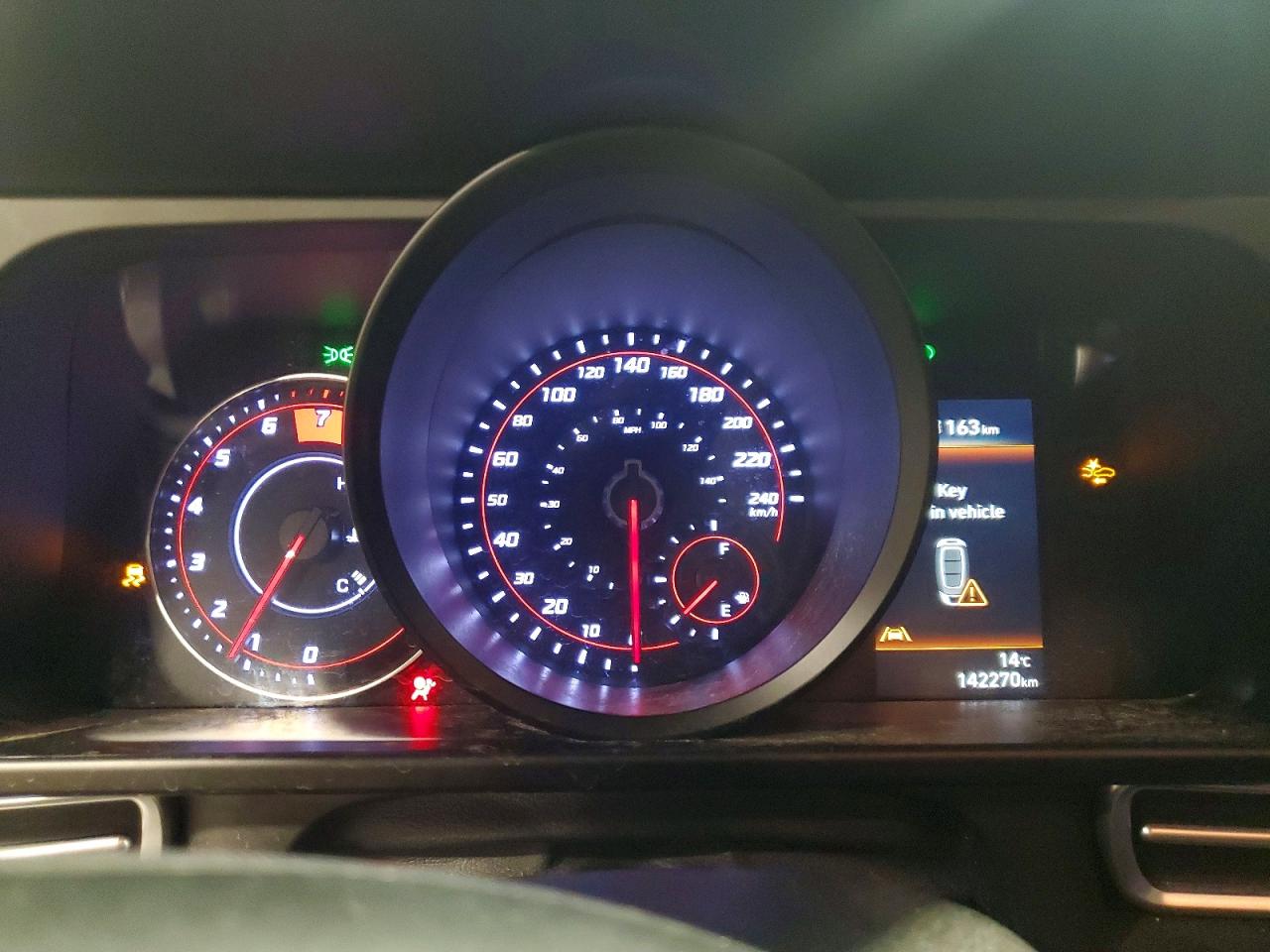2021 HYUNDAI ELANTRA SEL photo 9