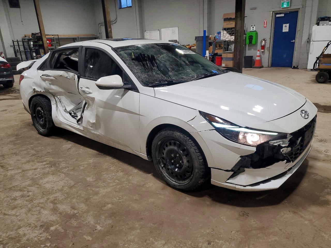 2021 HYUNDAI ELANTRA SEL photo 4