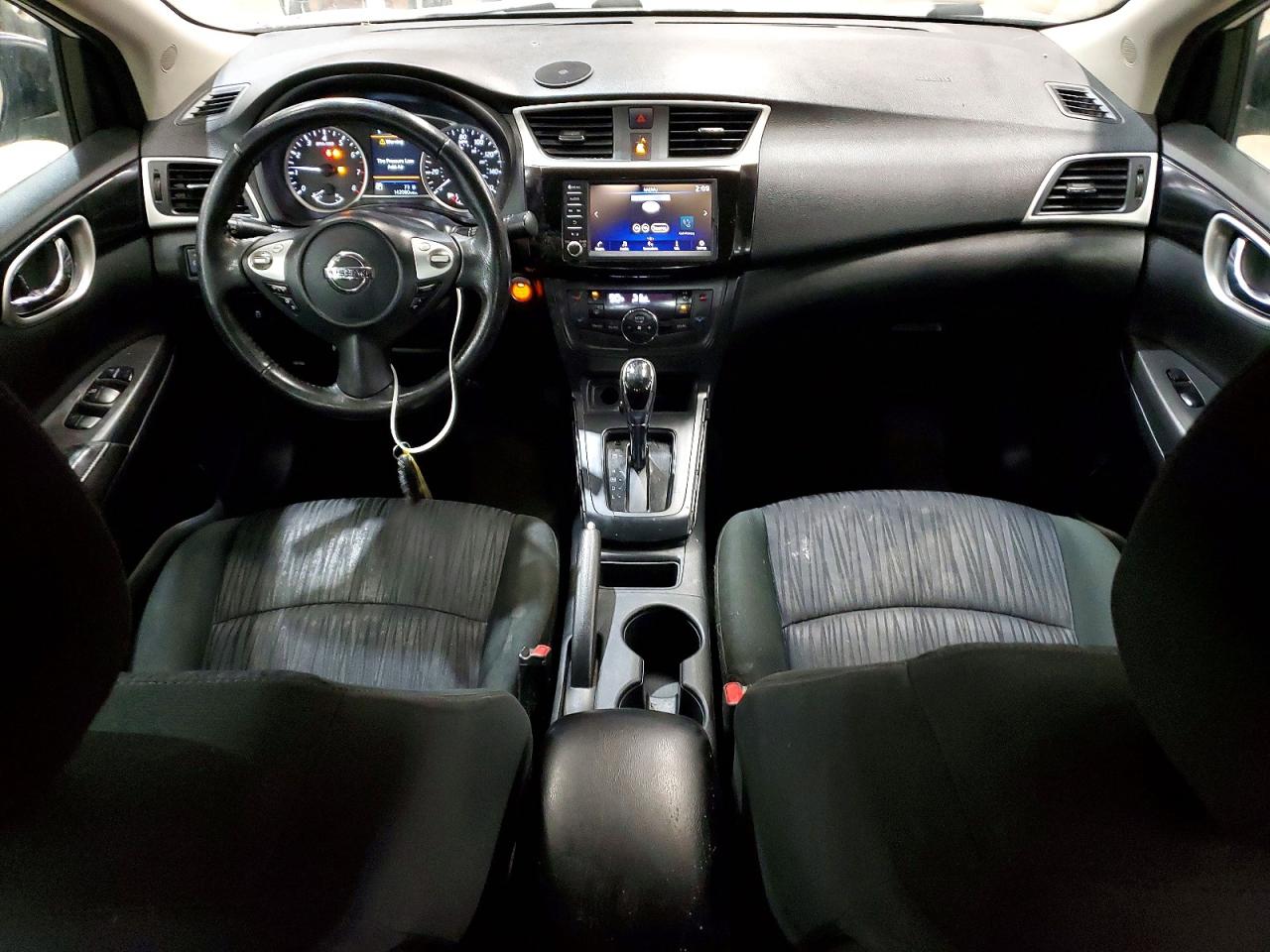 2019 NISSAN SENTRA S photo 8