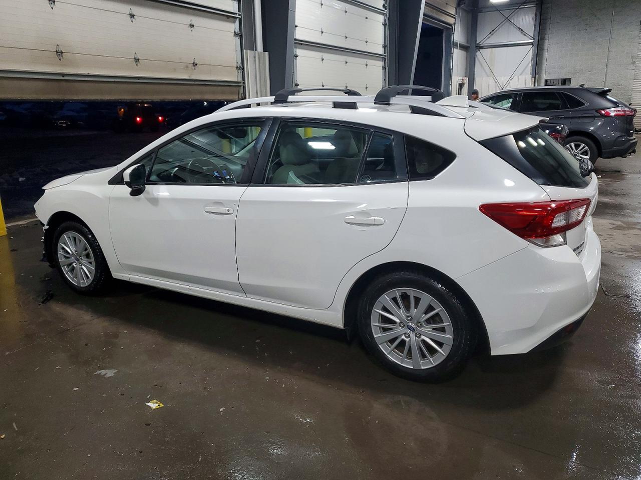 2017 SUBARU IMPREZA PREMIUM photo 2