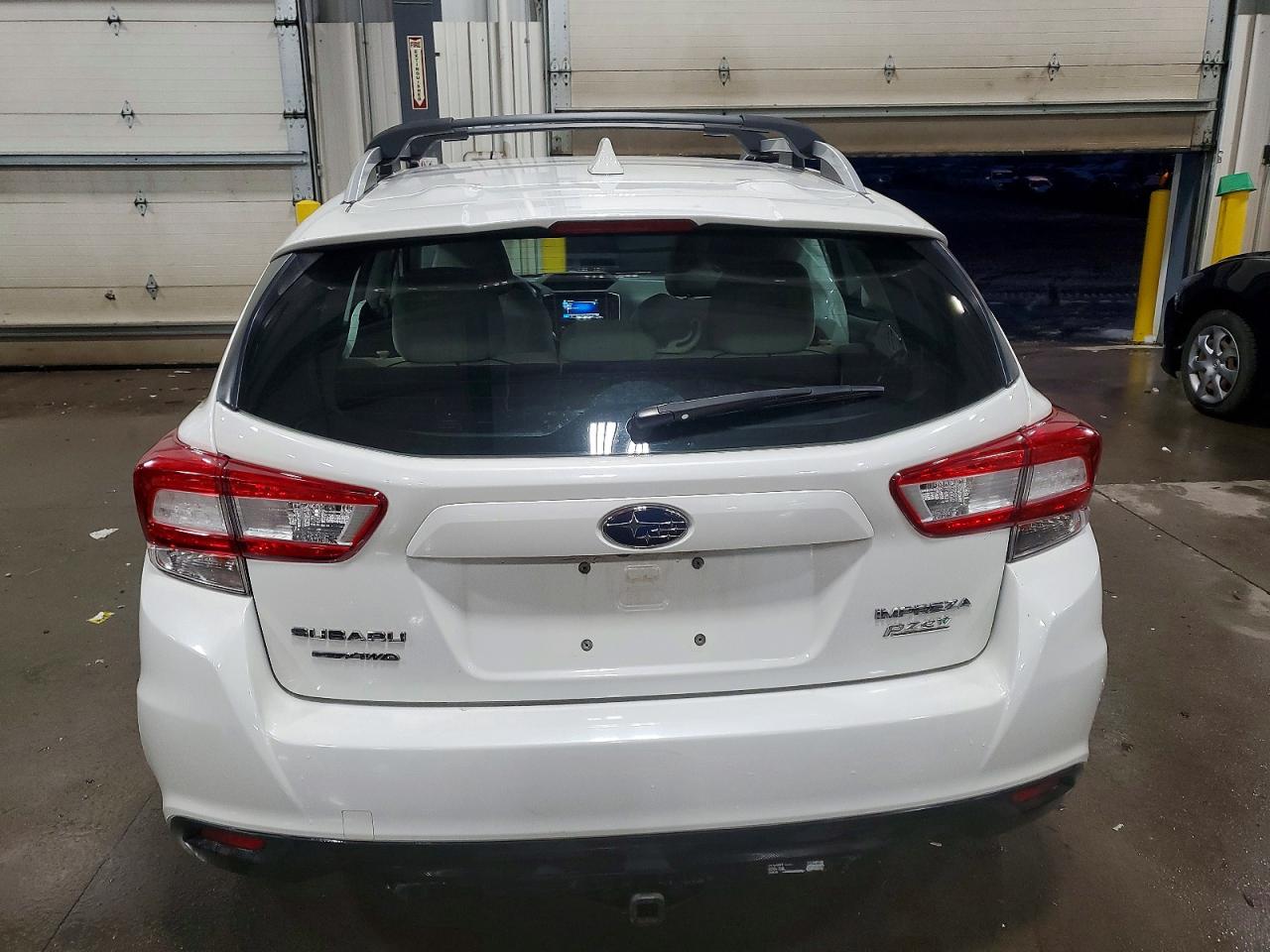 2017 SUBARU IMPREZA PREMIUM photo 6
