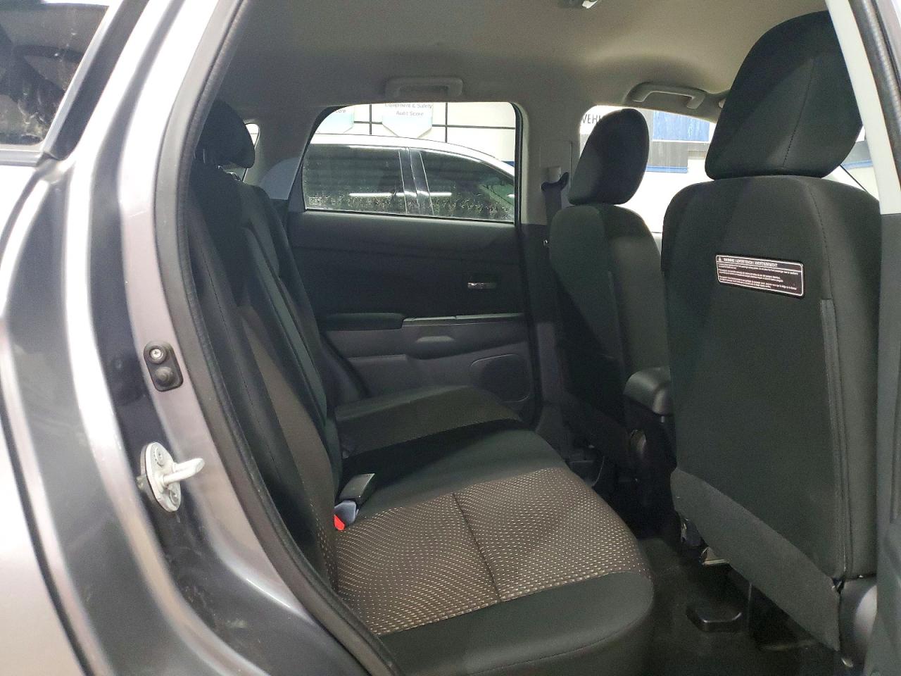 2016 MITSUBISHI OUTLANDER SPORT ES photo 11