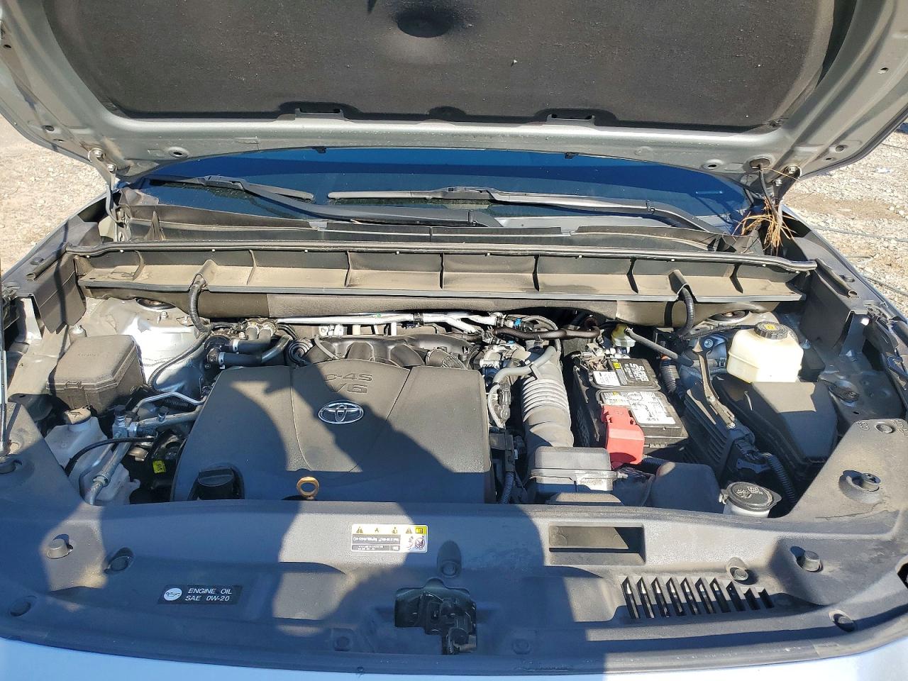 2021 TOYOTA HIGHLANDER L photo 11