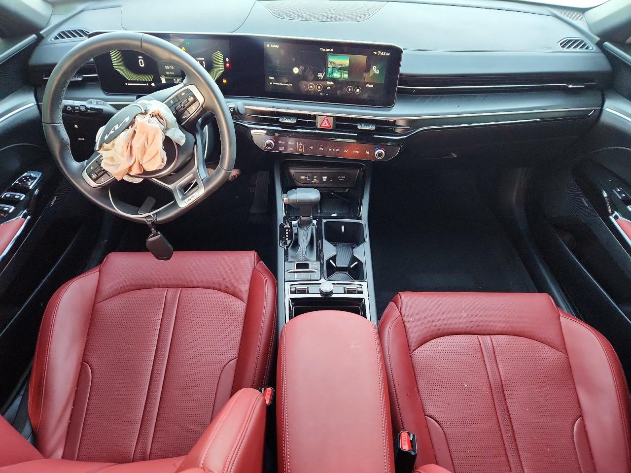 2025 KIA K5 photo 8
