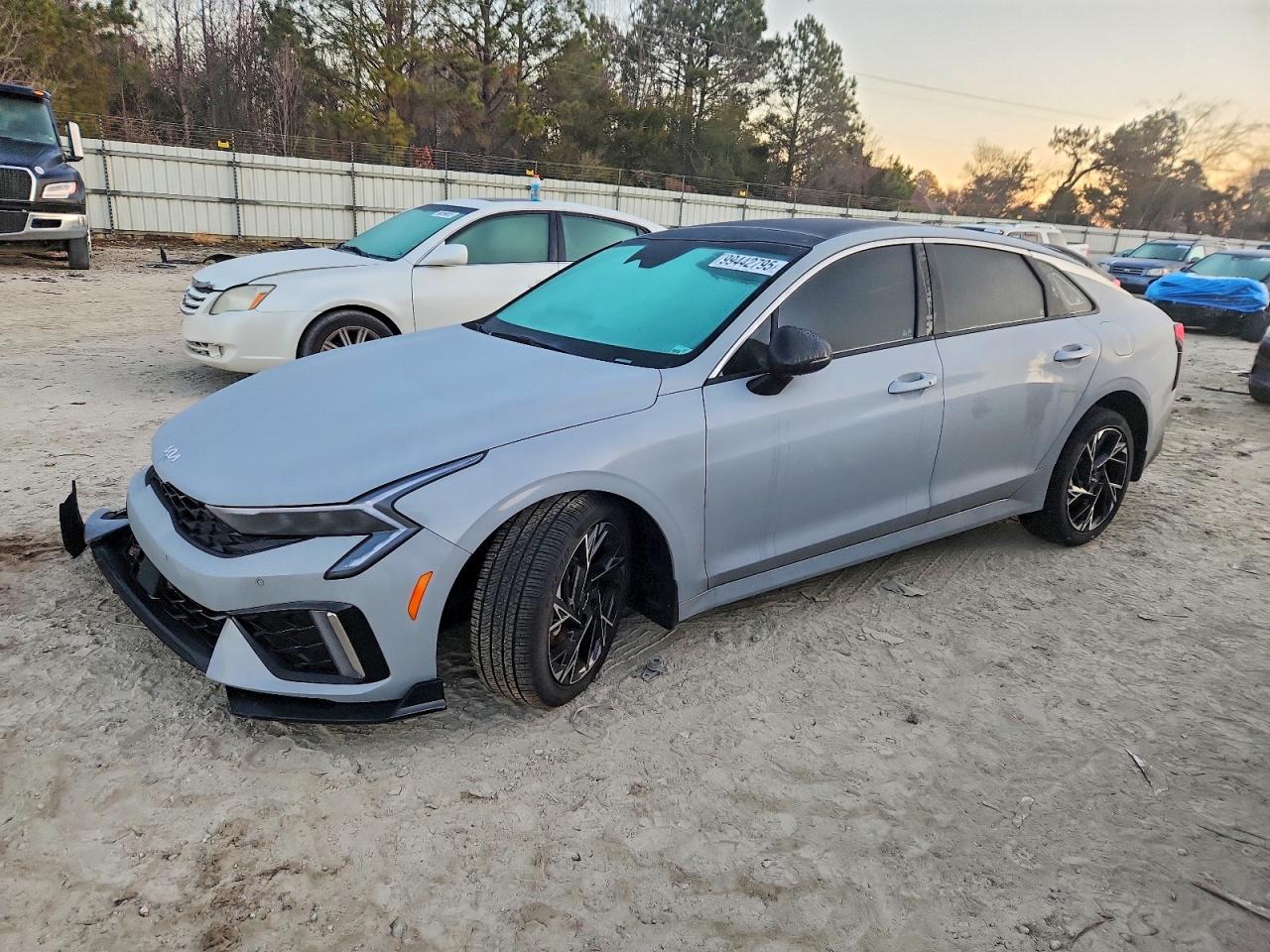 2025 KIA K5