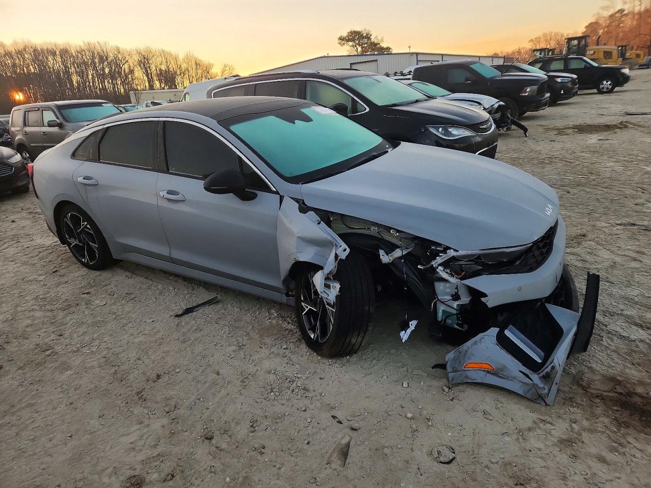 2025 KIA K5 photo 4