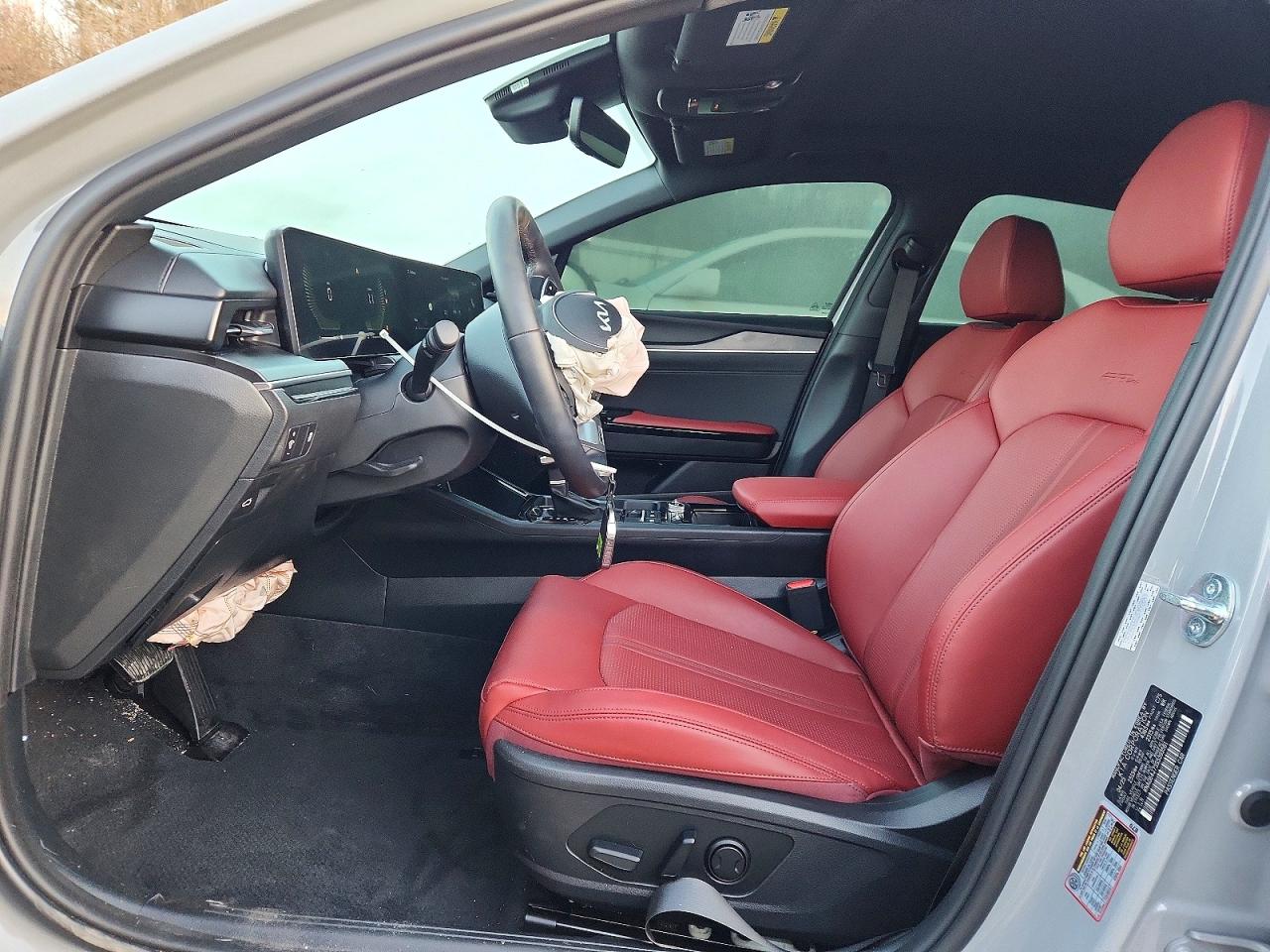 2025 KIA K5 photo 7
