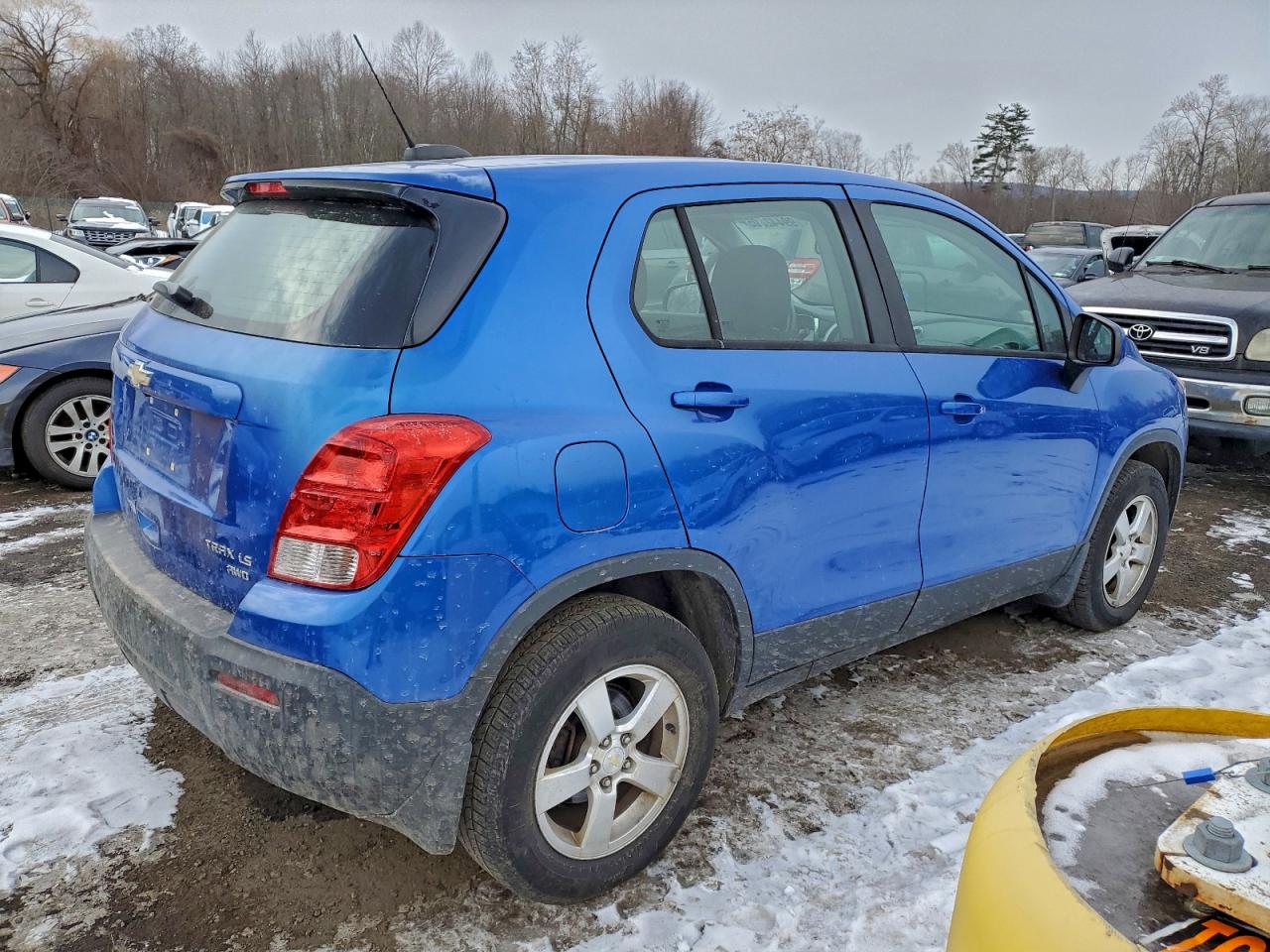 2015 CHEVROLET TRAX 1LS photo 3