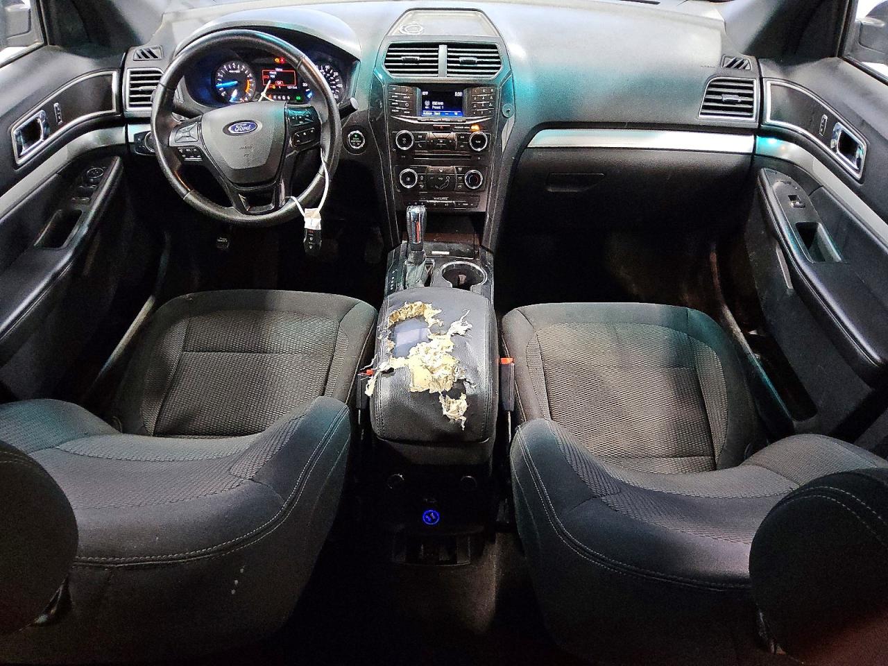 2016 FORD EXPLORER XLT photo 8