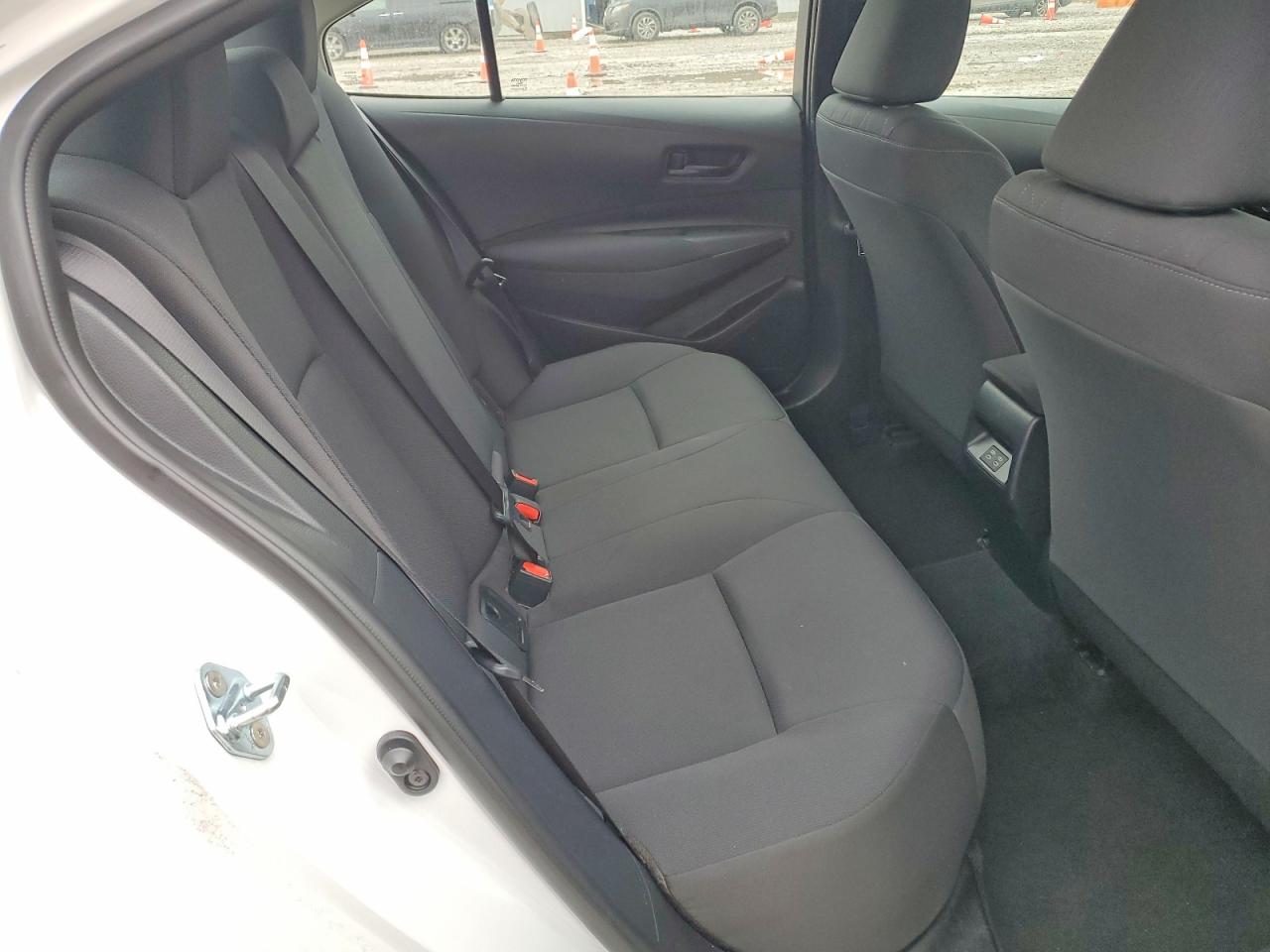 2024 TOYOTA COROLLA LE photo 10