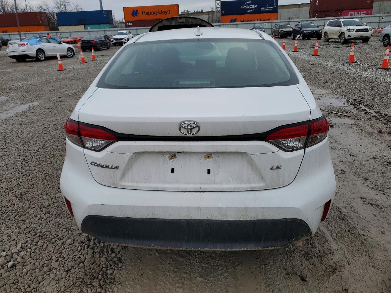 2024 TOYOTA COROLLA LE photo 6