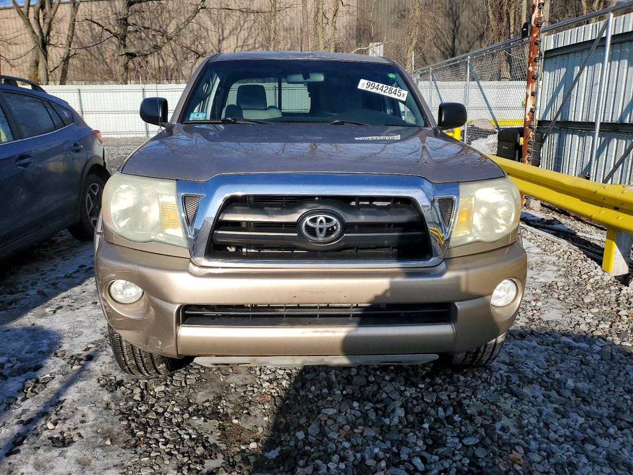 2006 TOYOTA TACOMA photo 5