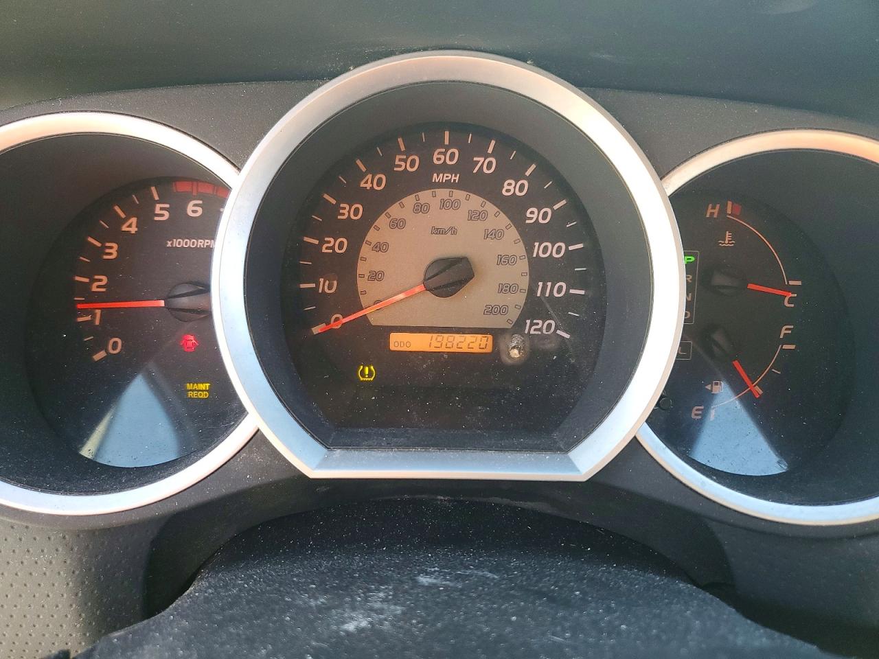 2006 TOYOTA TACOMA photo 9