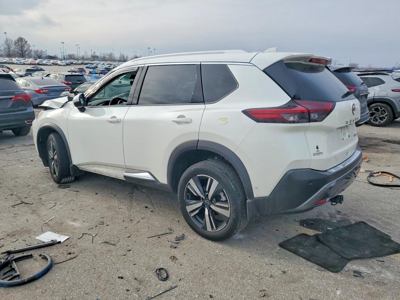 2023 NISSAN ROGUE SL photo 2
