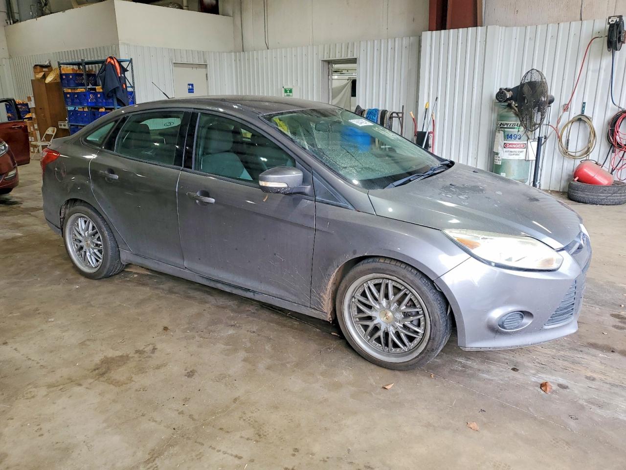 2013 FORD FOCUS SE photo 4
