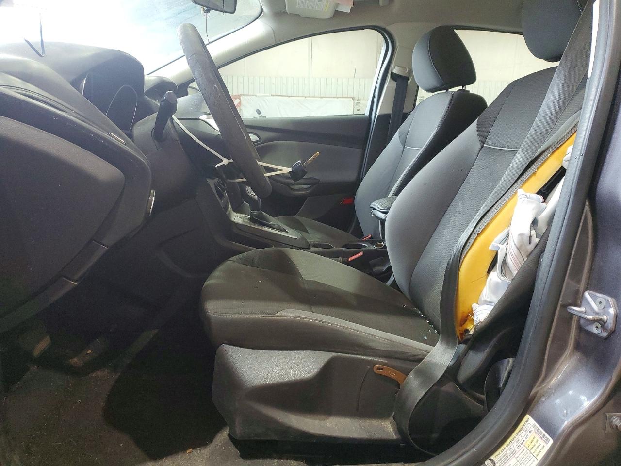 2013 FORD FOCUS SE photo 7