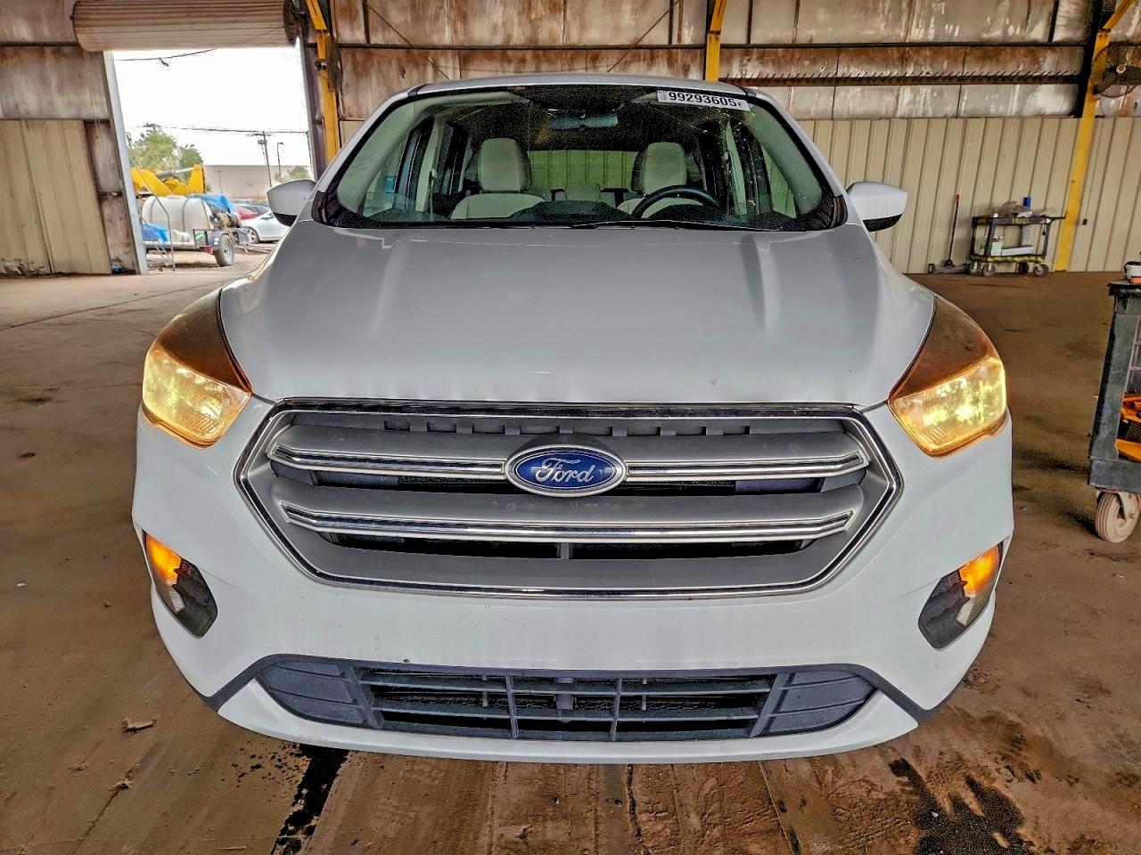 2019 FORD ESCAPE SE photo 5