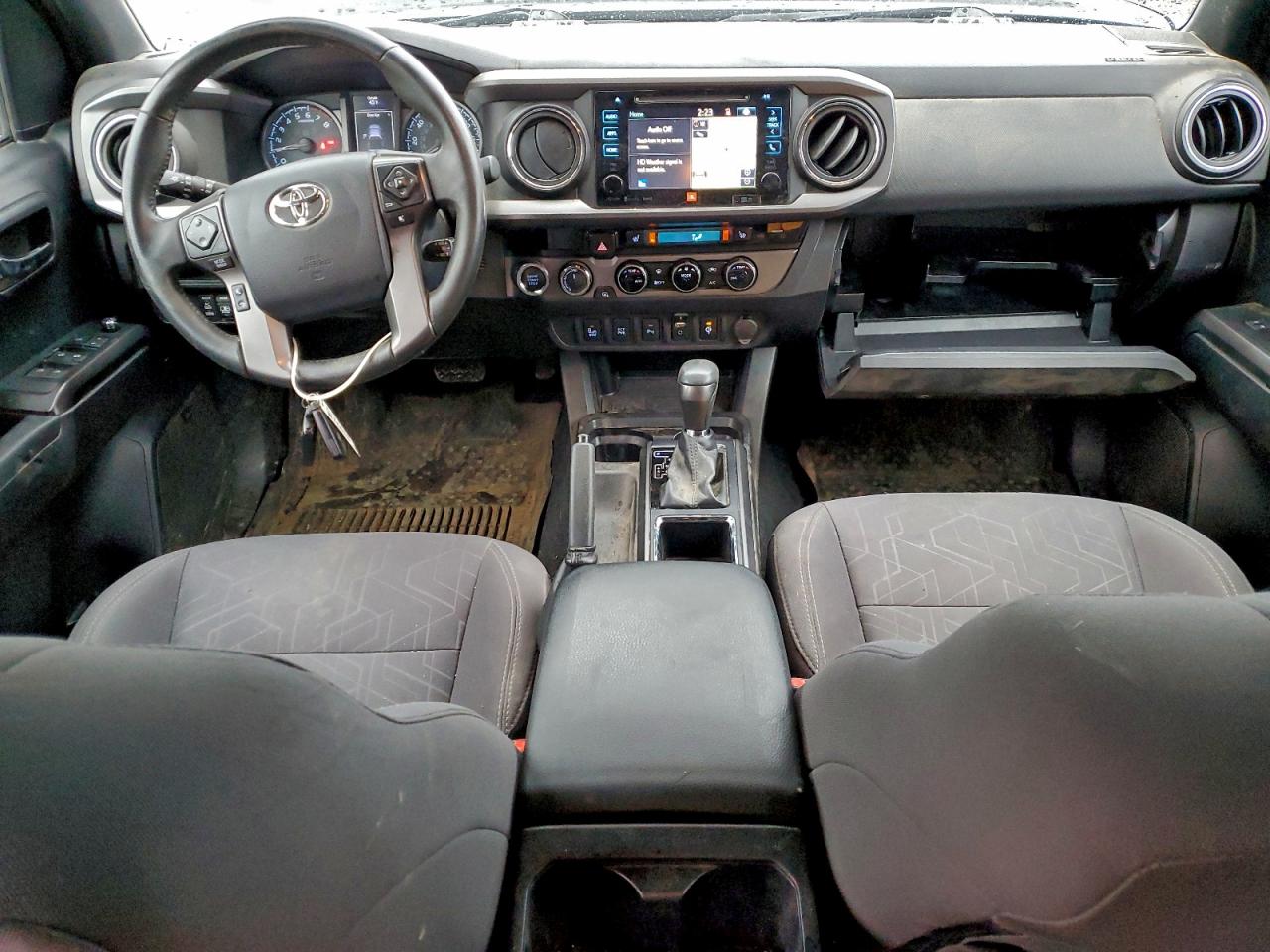 2017 TOYOTA TACOMA DOUBLE CAB photo 15