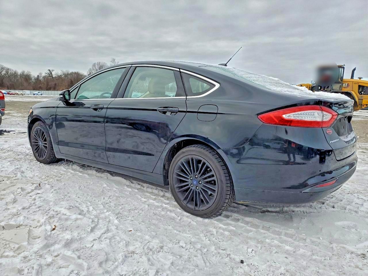 2016 FORD FUSION SE photo 2