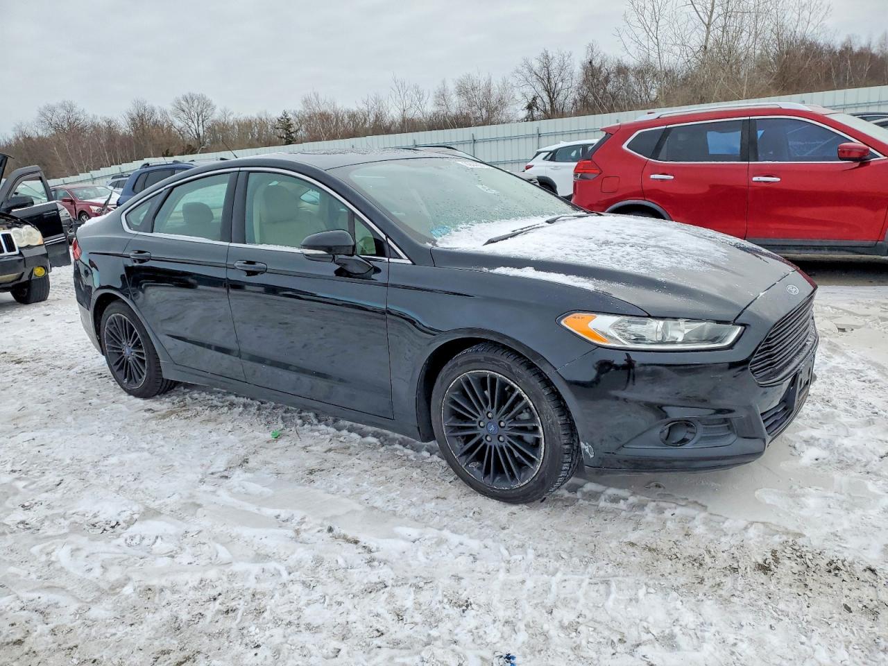 2016 FORD FUSION SE photo 4