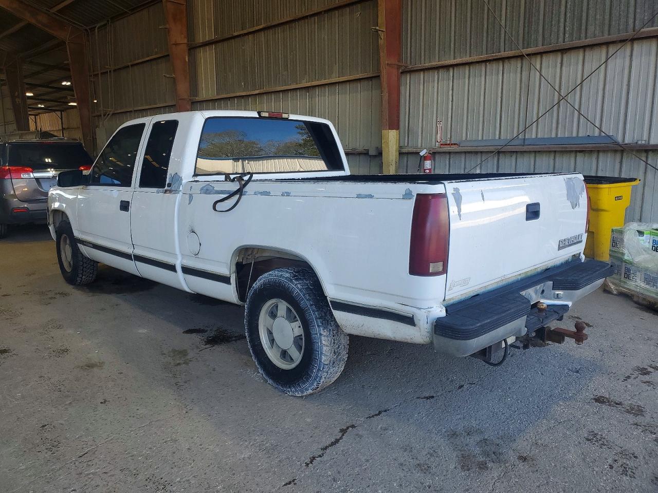 1998 CHEVROLET GMT-400 C1500 photo 3