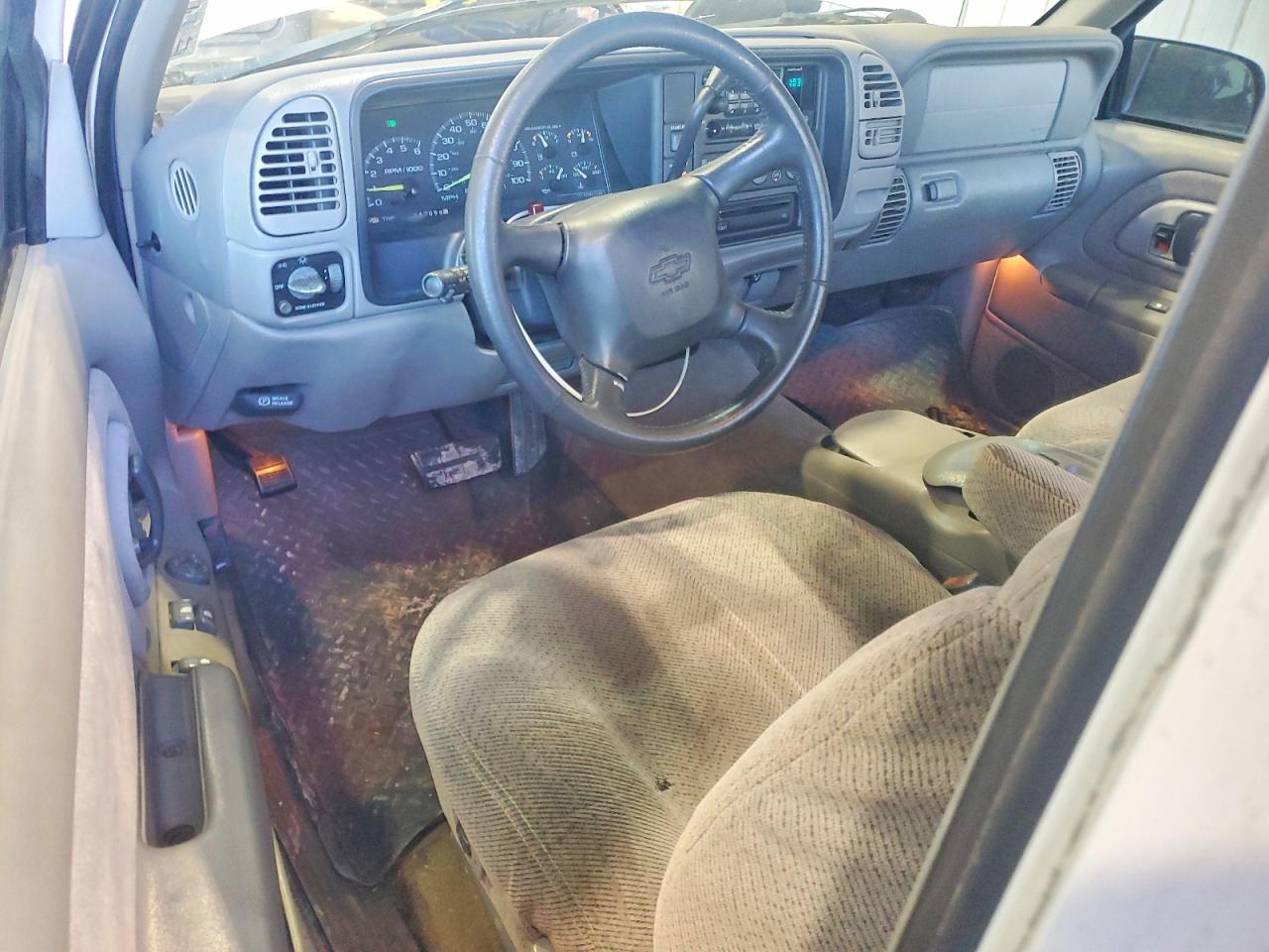 1998 CHEVROLET GMT-400 C1500 photo 15