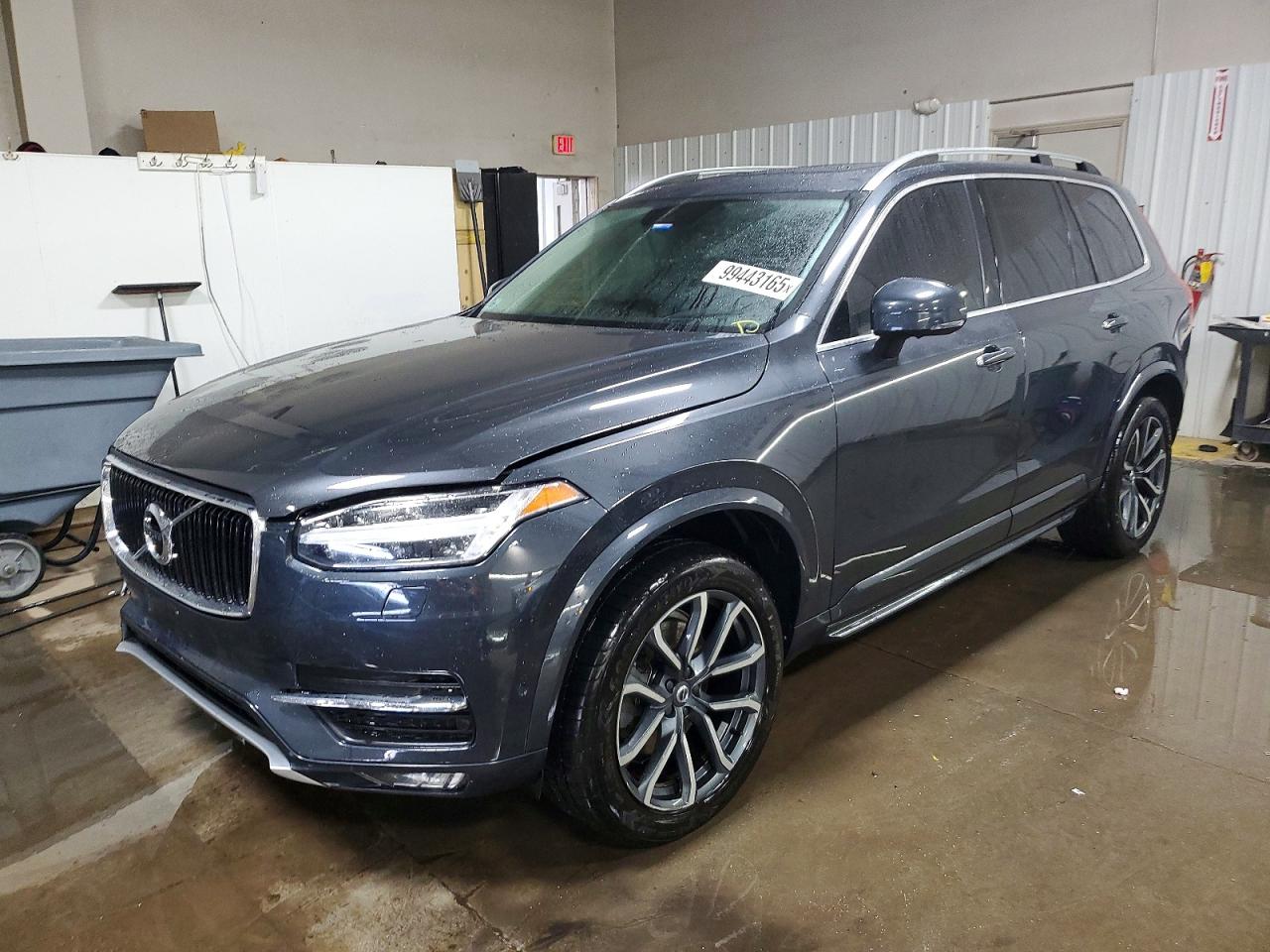 2016 VOLVO XC90