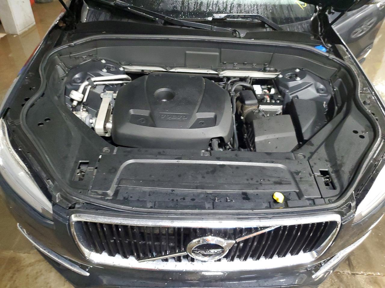 2016 VOLVO XC90 T6 photo 11