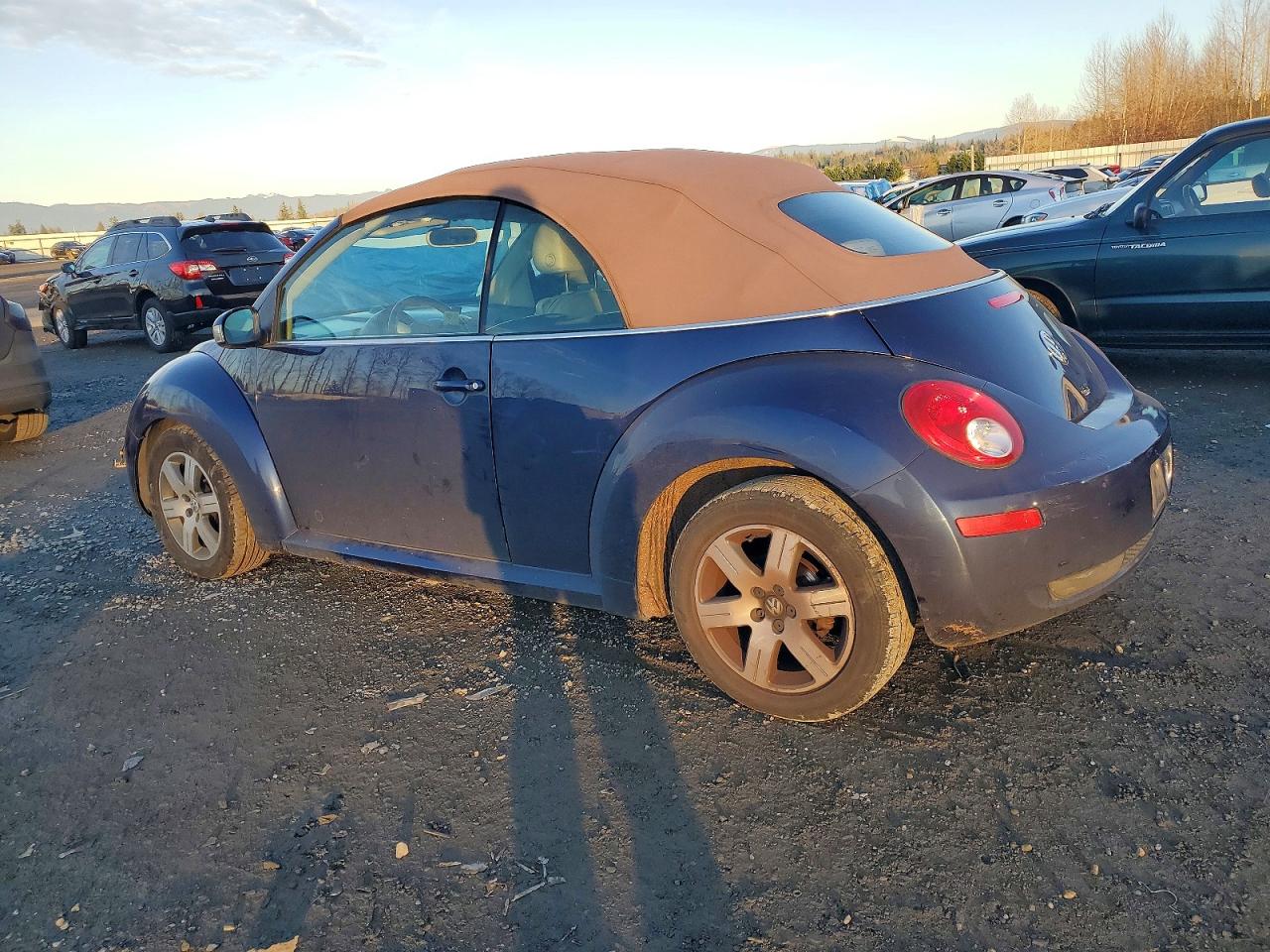 2006 VOLKSWAGEN NEW BEETLE CONVERTIBLE OPTION PACKAGE 2 photo 2