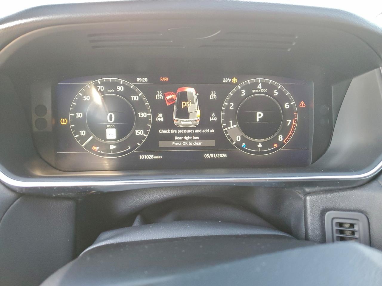 2019 LAND ROVER RANGE ROVER SPORT HSE photo 9